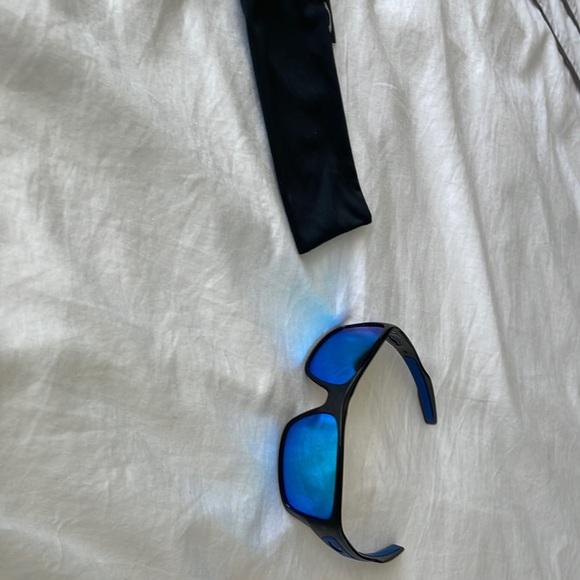 Oakley Kids sunglasses